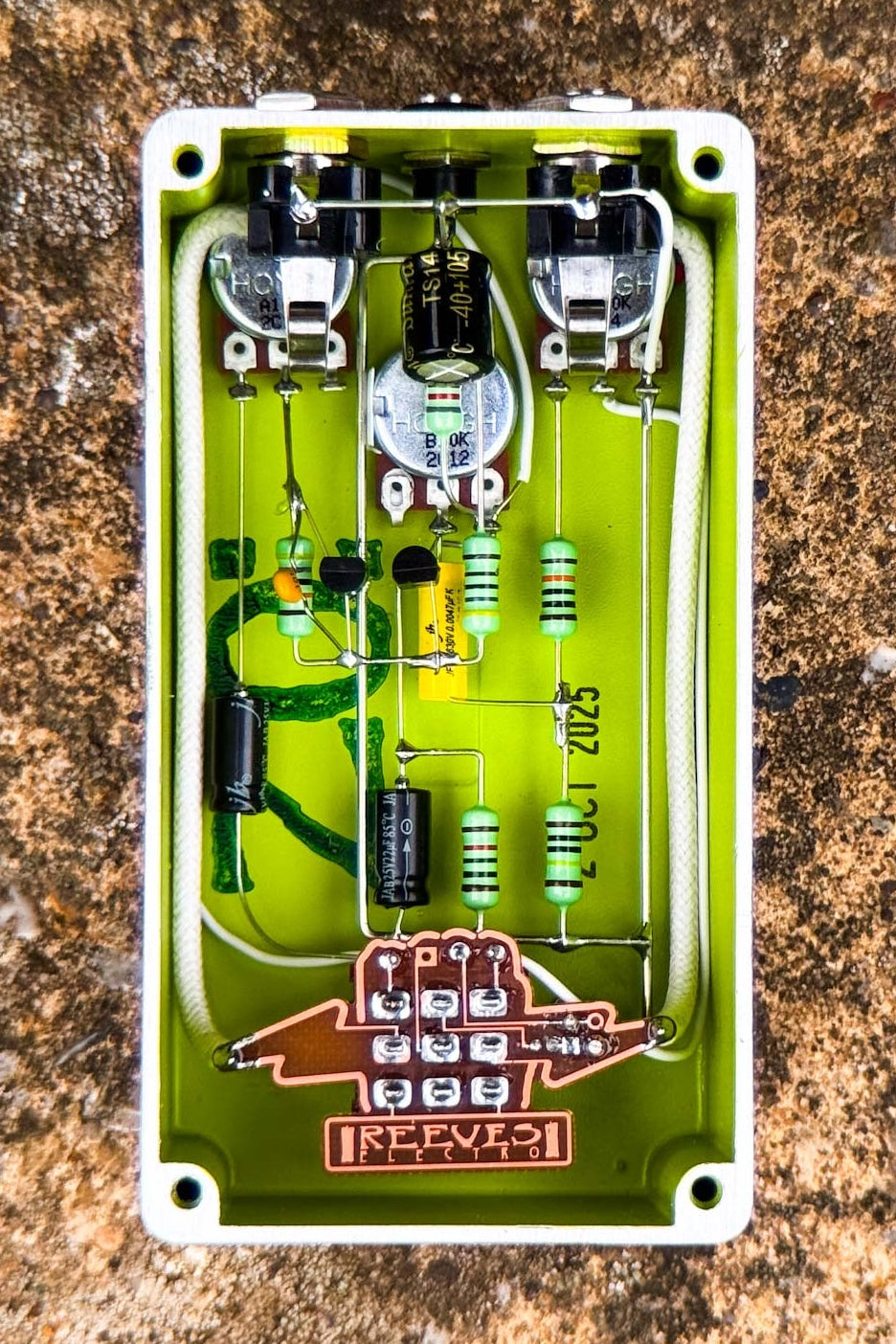 Special Reserve ZO: - with Texas Instruments 2n4061 Transistors