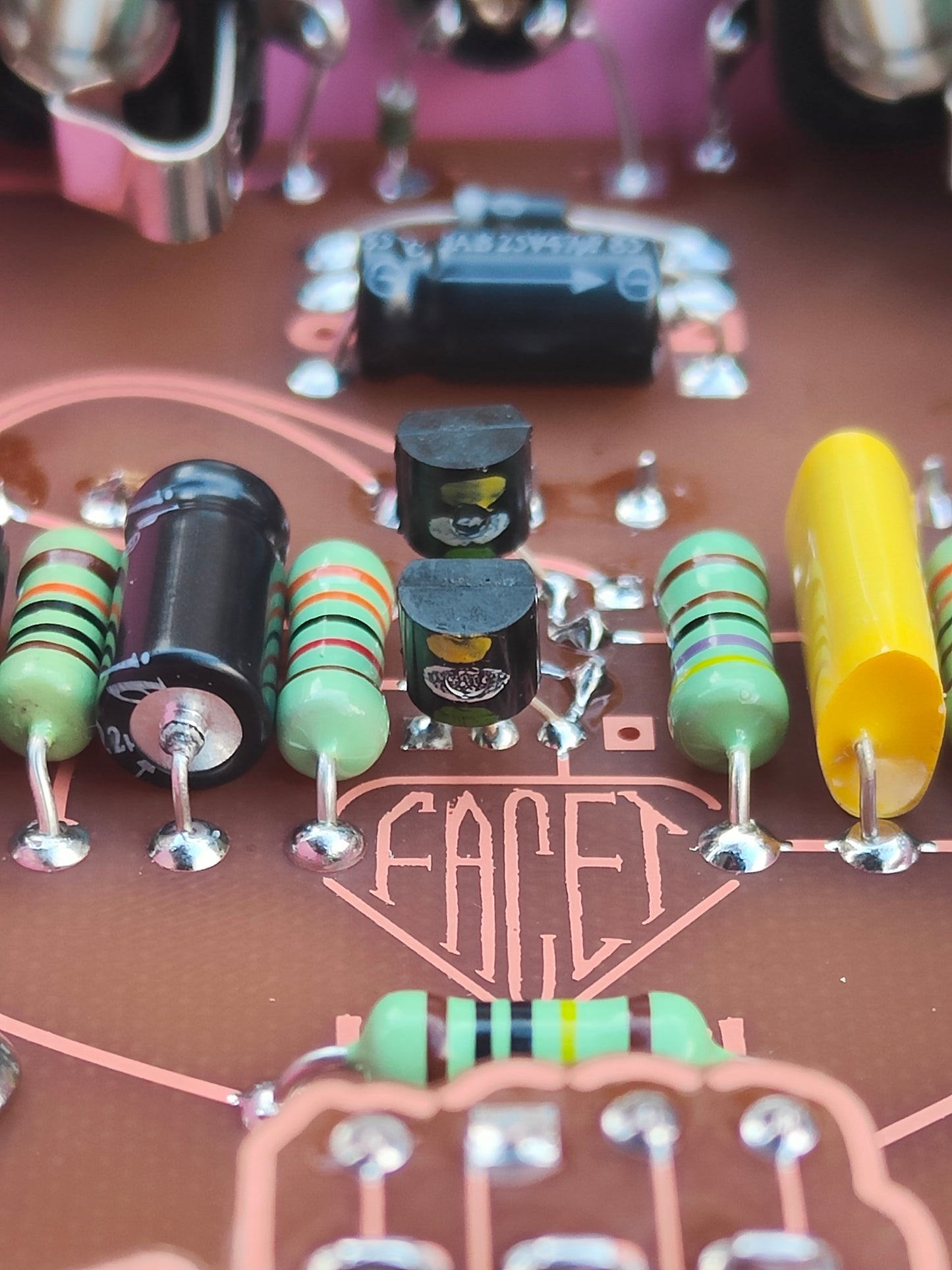 Facet FF - Ex Arbiter owned 1969 BC183 Transistors with trim control