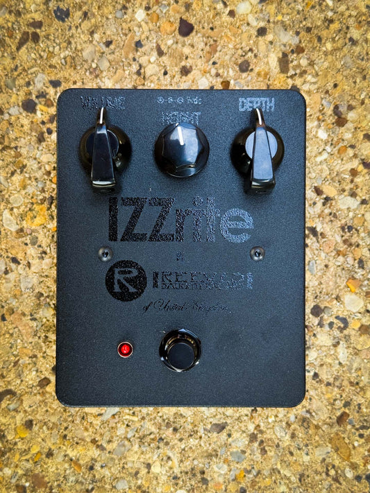 Izzrite Fuzz with Bias control