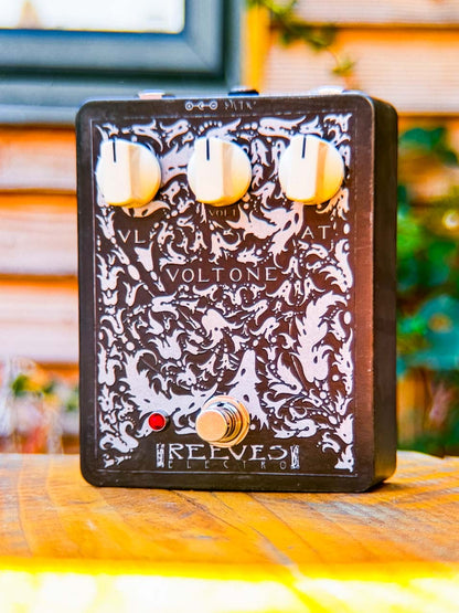 Voltone  - Organic Octave Down Fuzz