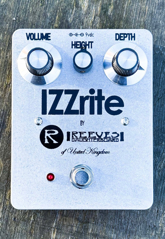 Izzrite Fuzz with Bias control