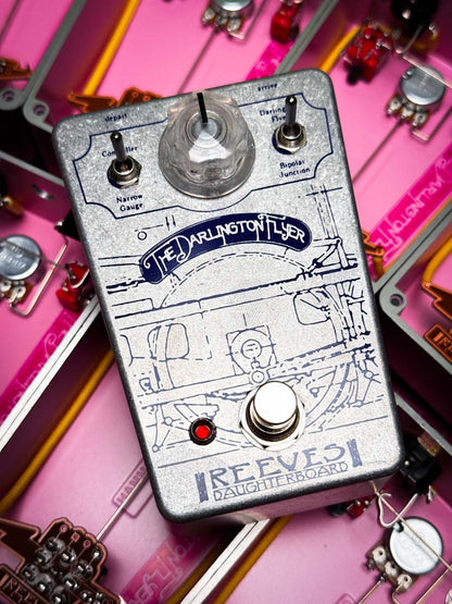 P2P Darlington Flyer - Switchable Transistor Fuzz