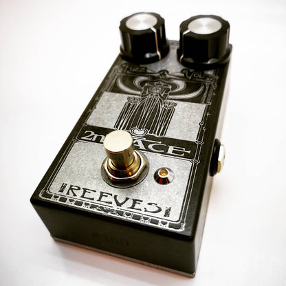 2n2FACE – 'Thowback' High Volume Silicon FuzzFa(e